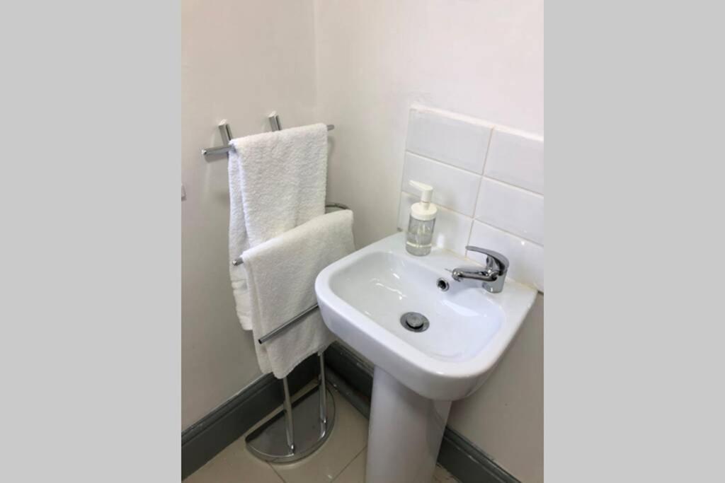 Cozy Self Contained Apartment Birmingham Luaran gambar