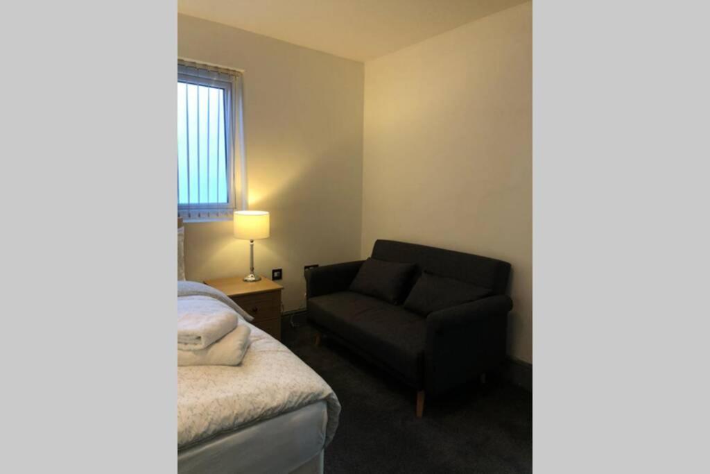 Cozy Self Contained Apartment Birmingham Luaran gambar